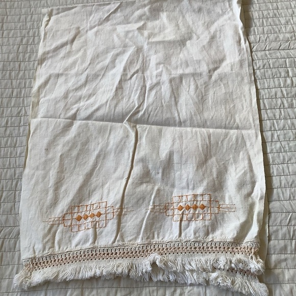 Mustard Yellow Cream Vintage Table Runner - Picture 6 of 6